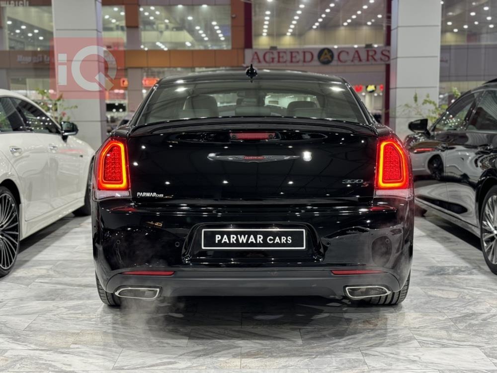 Chrysler 300